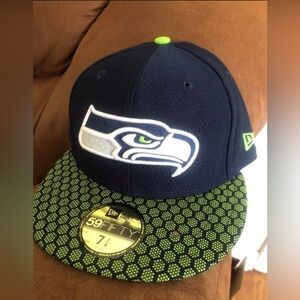 Seattle Seahawks New Era NFL sideline fitted hat 7 1/4